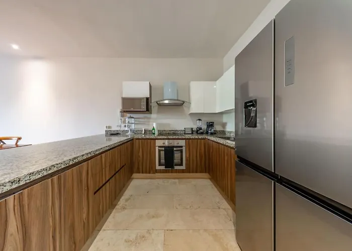 Spacious 2br With Pool And Private Balcony Hébergement de vacances Tulum